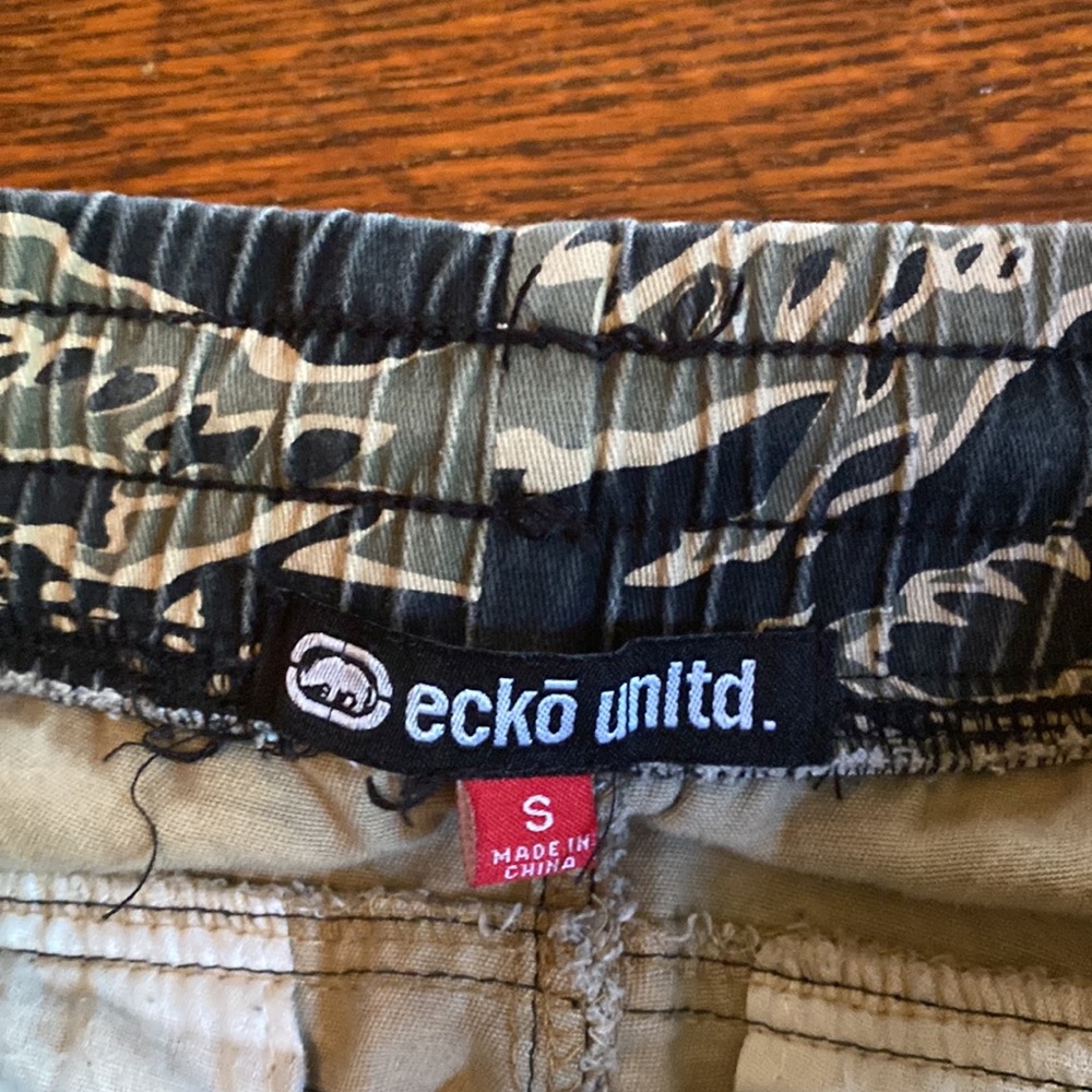 V! ECKŌ unltd camo pants size S pre-owned in good condition - Picture 3 of 13
